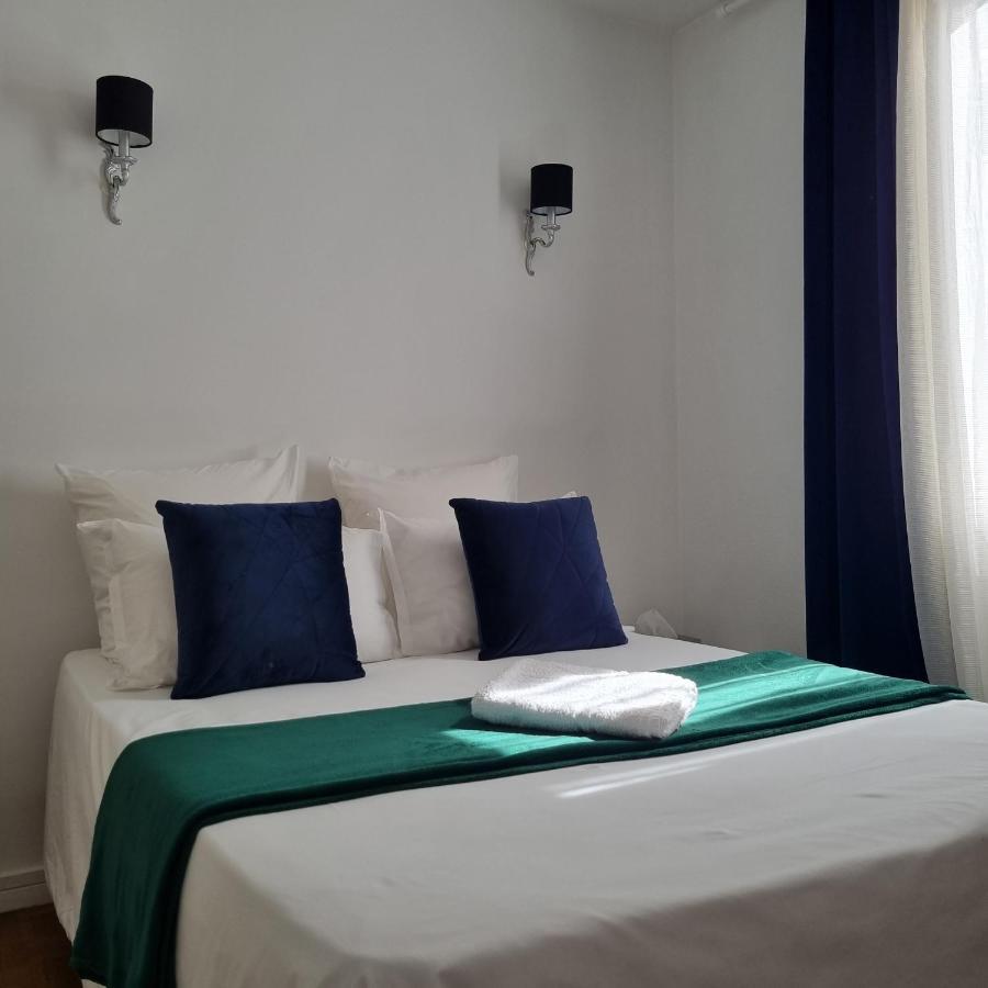 Double Bed Room Homestay Shared Accommodation Paryż Zewnętrze zdjęcie
